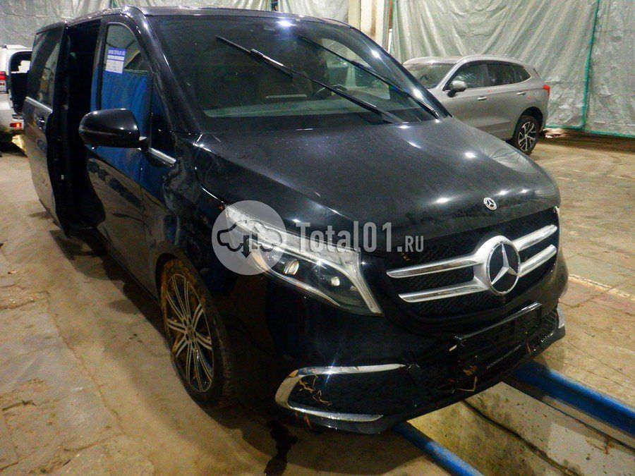 Фото Mercedes-Benz V-класс 6