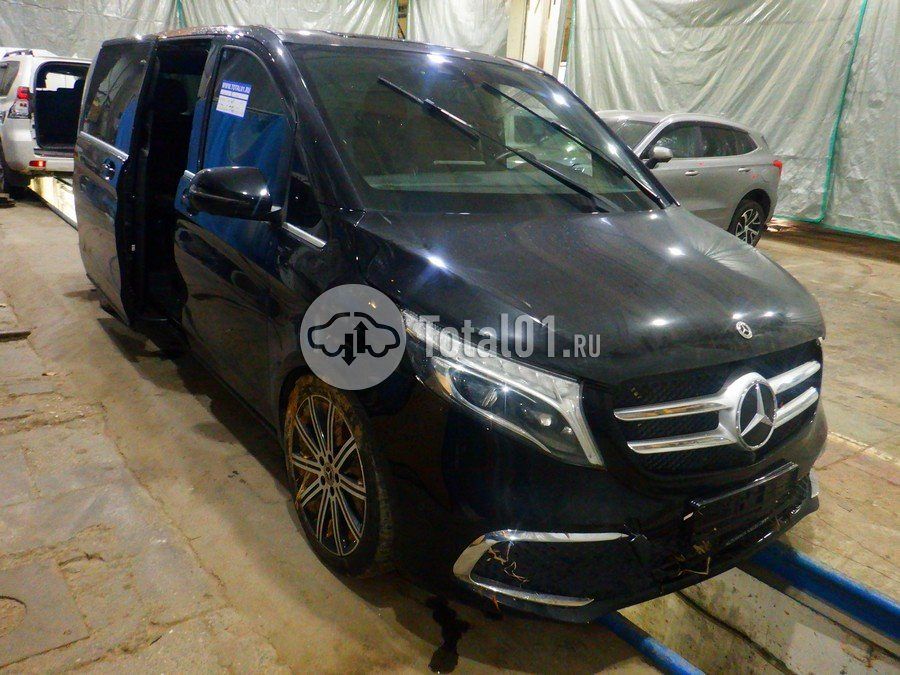Фото Mercedes-Benz V-класс 10