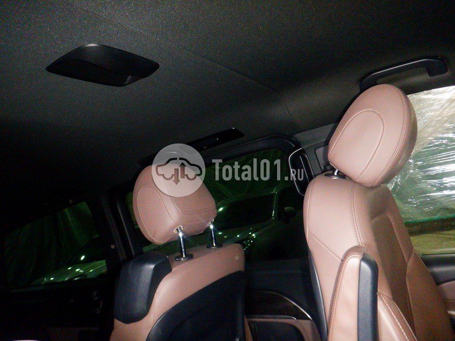 Фото Mercedes-Benz V-класс 38