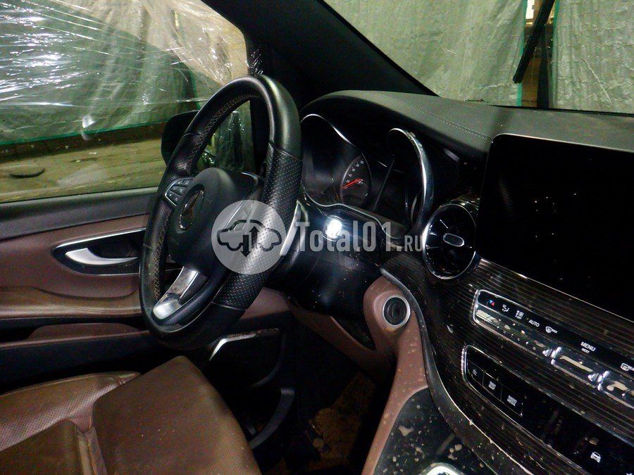 Фото Mercedes-Benz V-класс 46