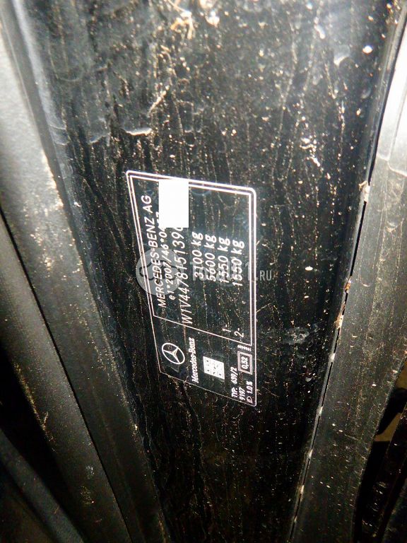 Фото Mercedes-Benz V-класс 110