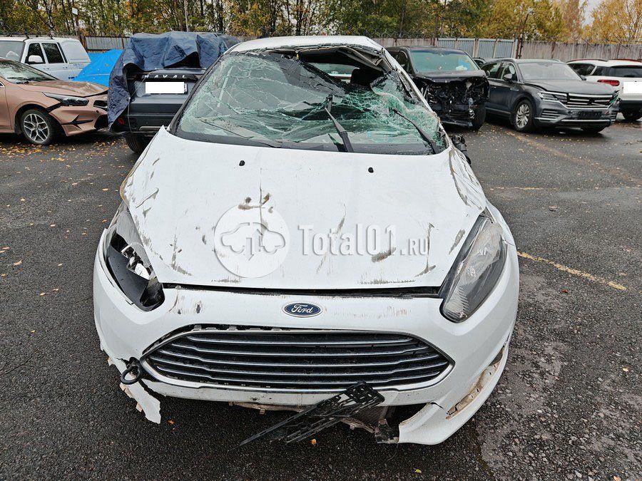 Фото Ford Fiesta 4