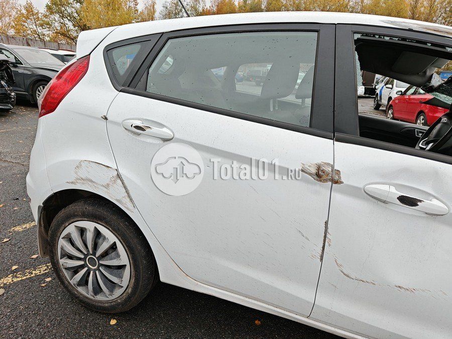 Фото Ford Fiesta 62