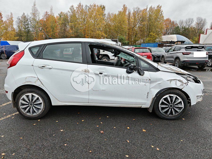 Фото Ford Fiesta 72