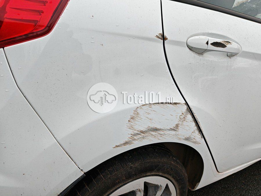 Фото Ford Fiesta 74