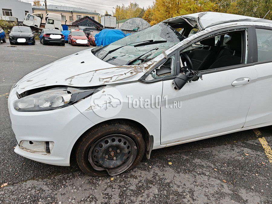 Фото Ford Fiesta 102