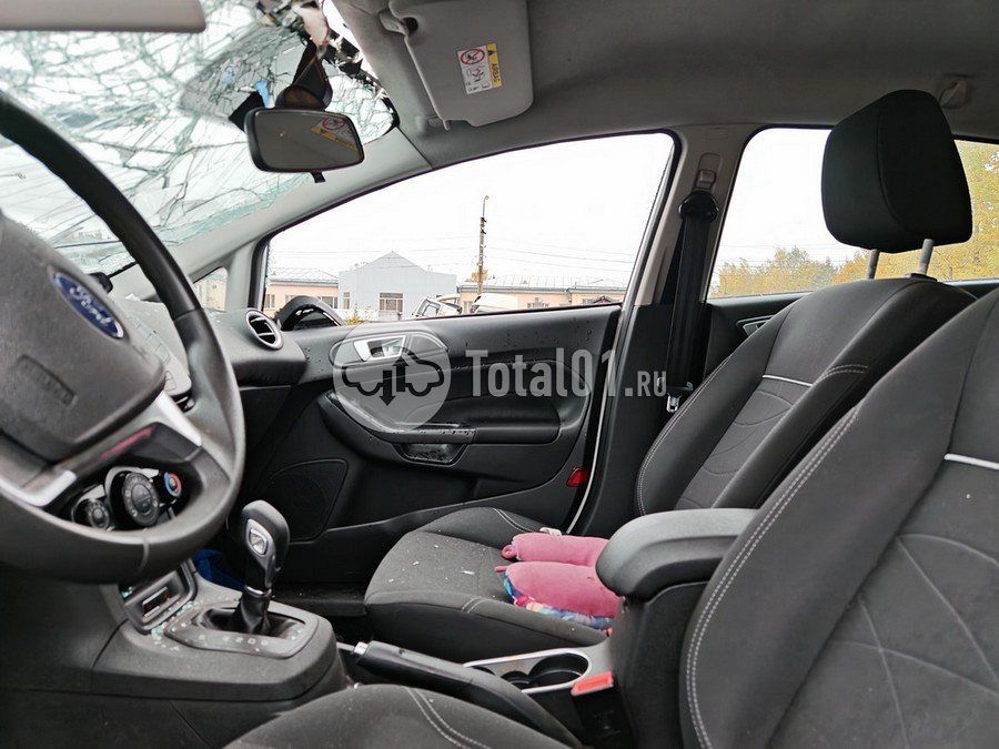 Фото Ford Fiesta 146