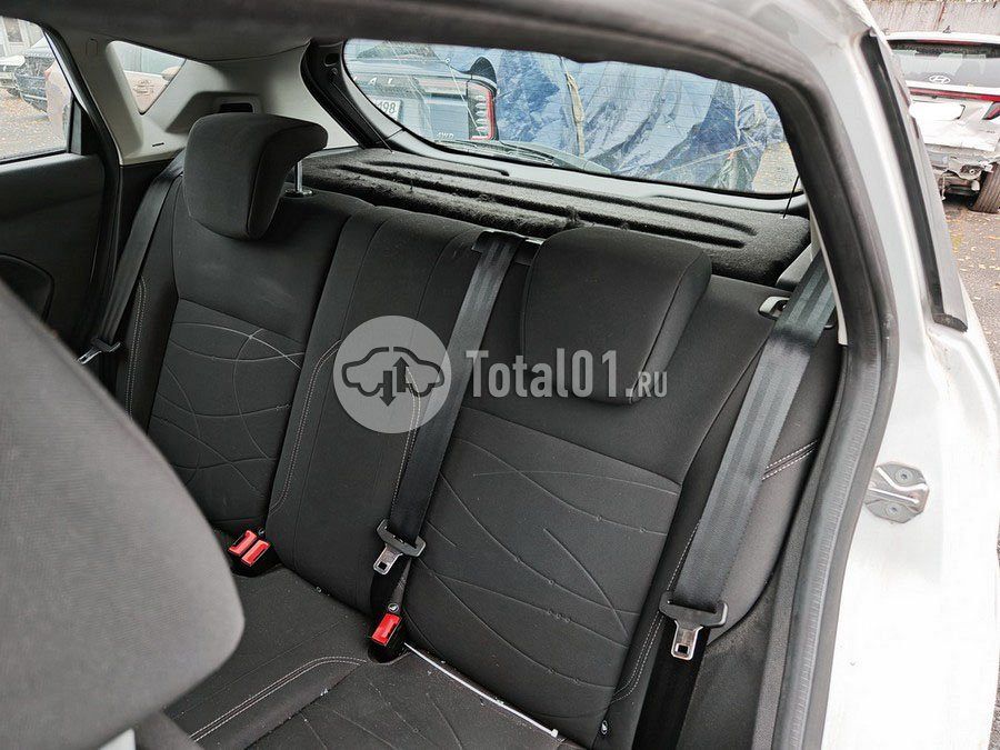Фото Ford Fiesta 172