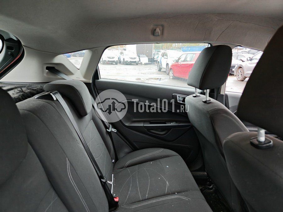 Фото Ford Fiesta 198