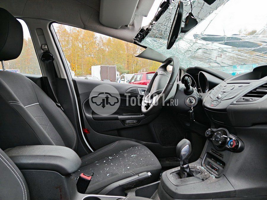 Фото Ford Fiesta 212