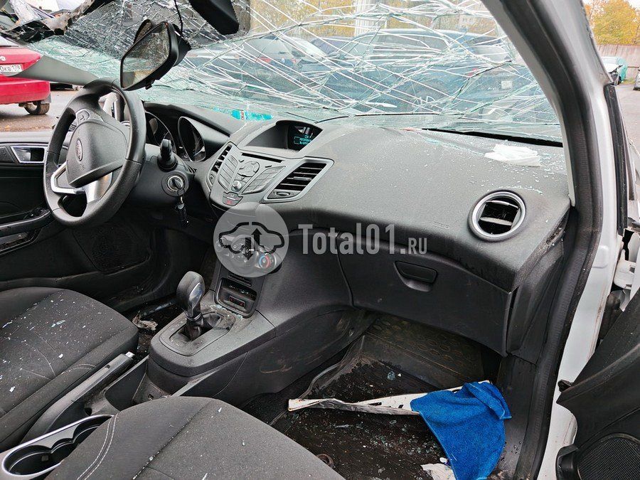 Фото Ford Fiesta 218