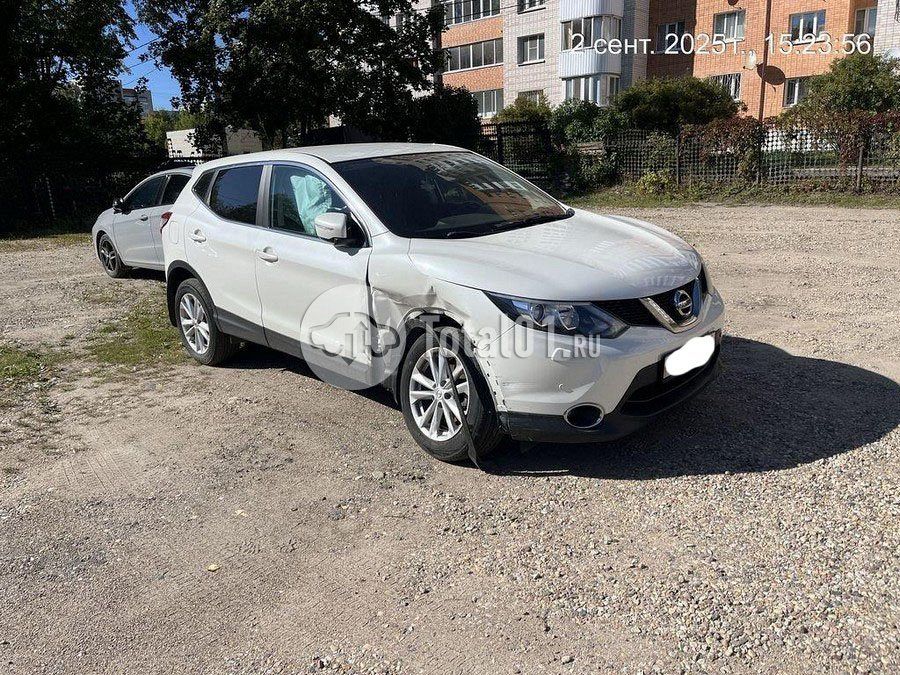 Фото Nissan Qashqai 320