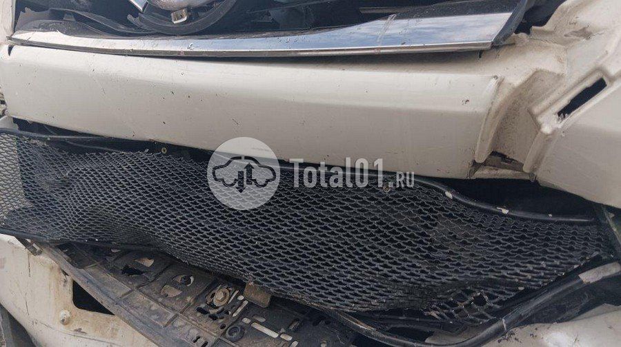 Фото Toyota Fortuner 80