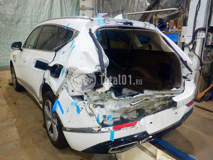 Фото Genesis GV80 16