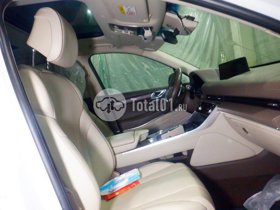 Фото Genesis GV80 24