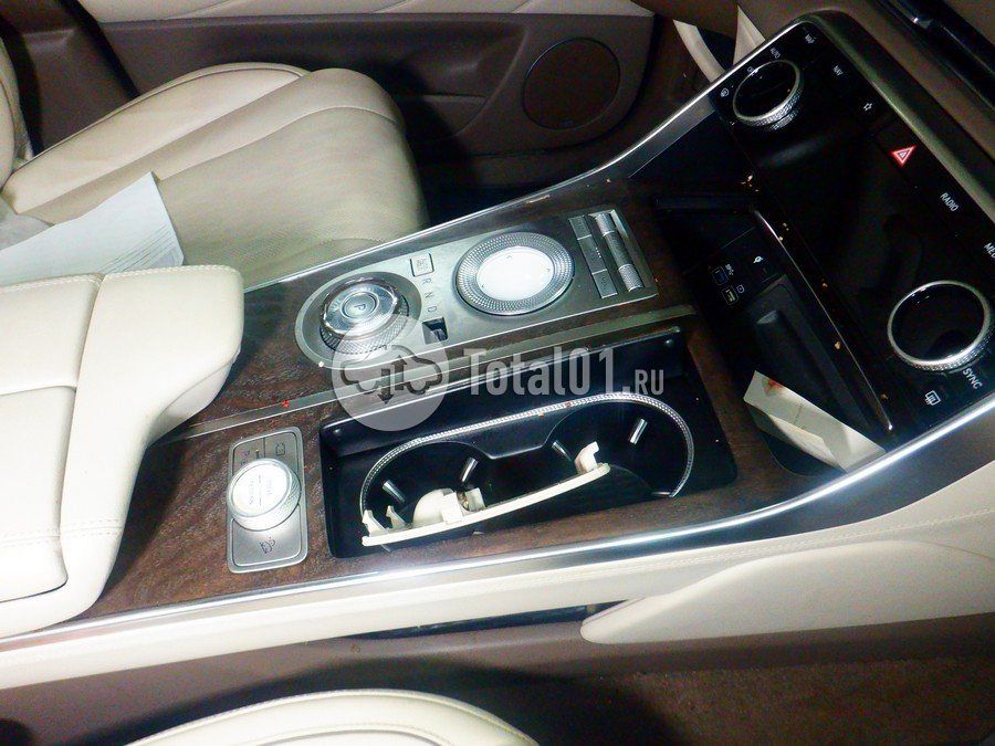 Фото Genesis GV80 34