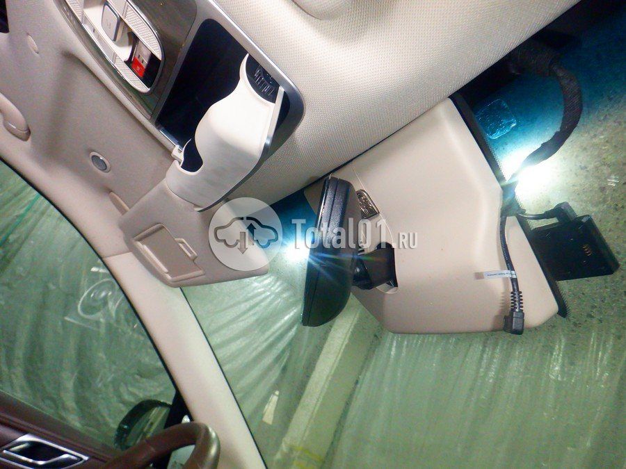 Фото Genesis GV80 40