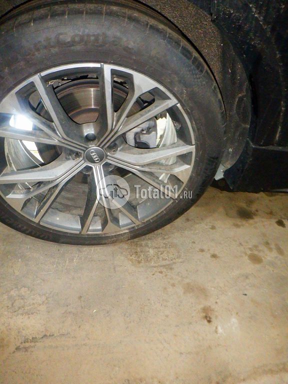 Фото Audi Q8 150