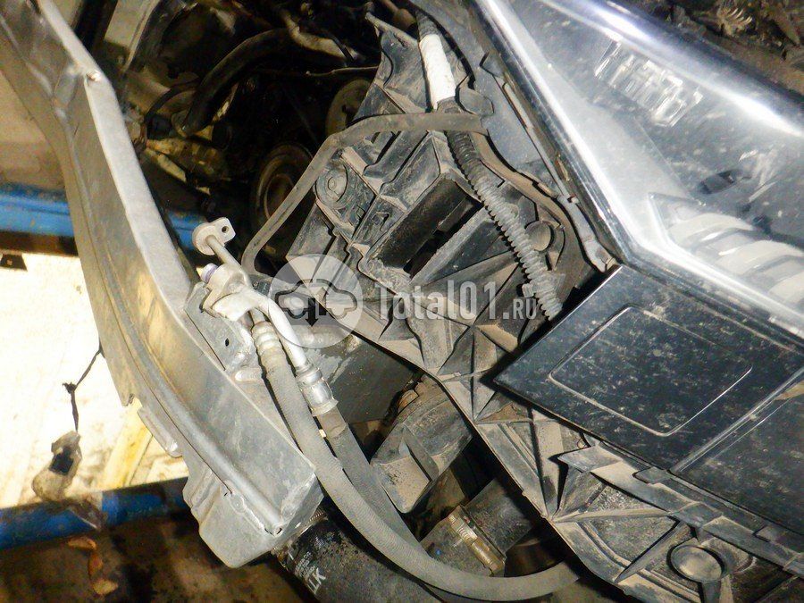 Фото Audi Q8 212