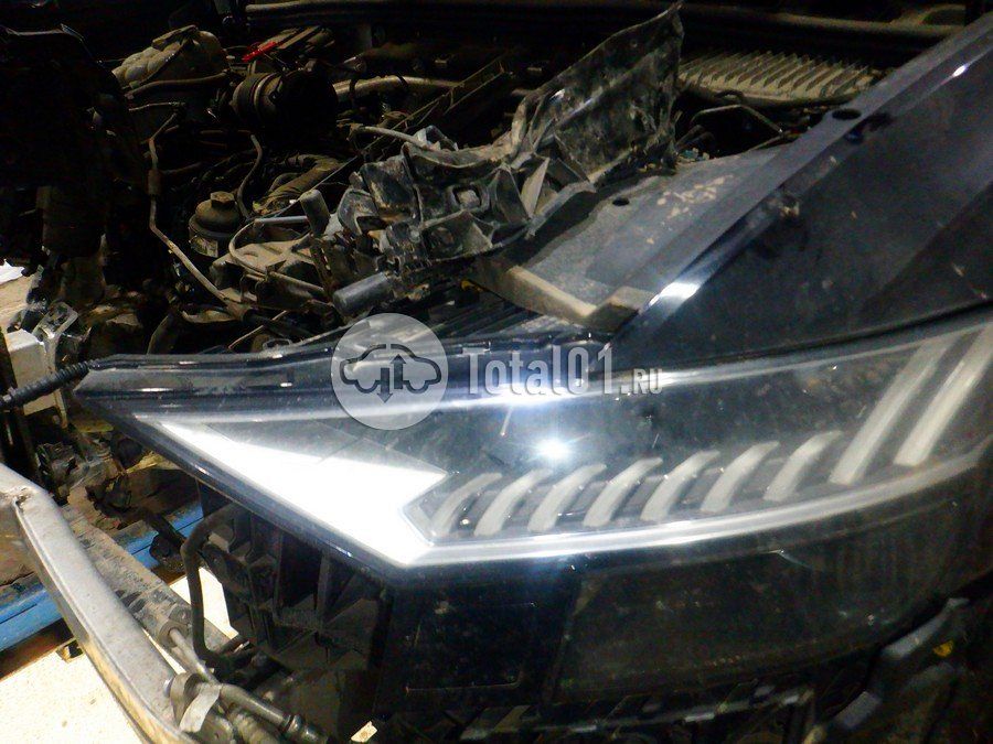 Фото Audi Q8 214