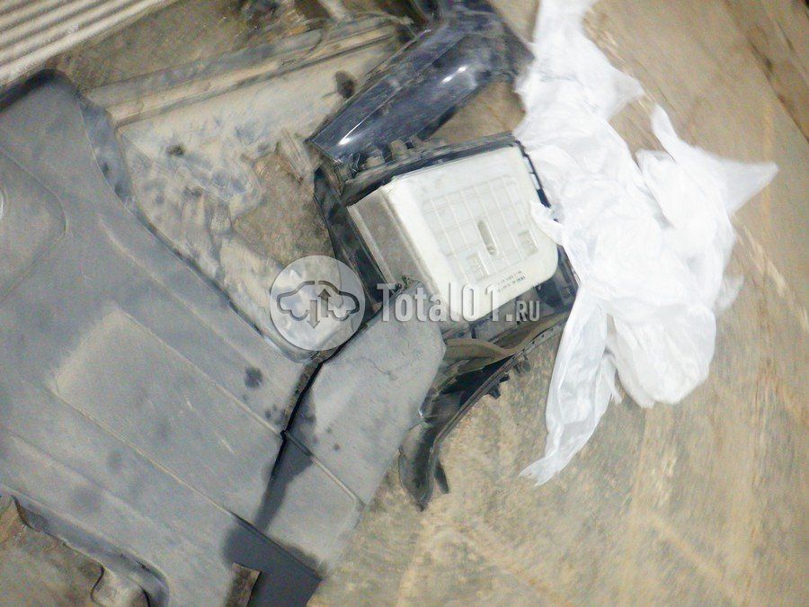 Фото Audi Q8 398