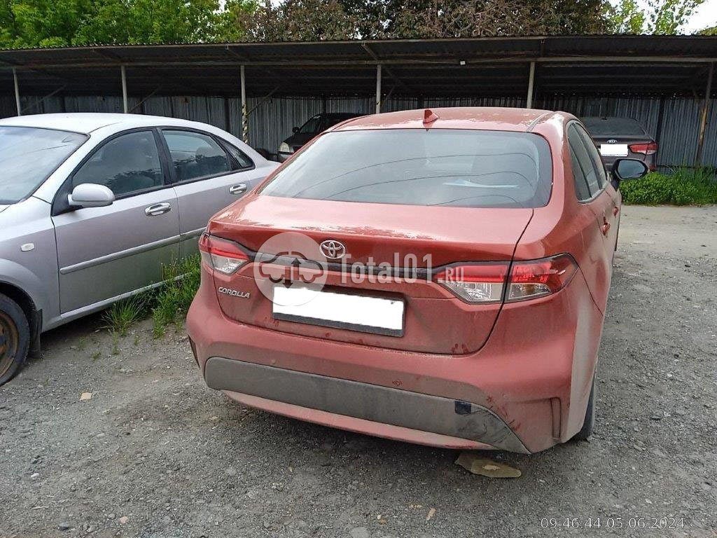 Фото Toyota Corolla 18