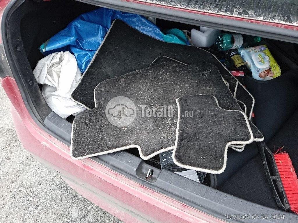 Фото Toyota Corolla 138