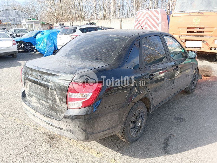 Фото ВАЗ (LADA) Granta 68