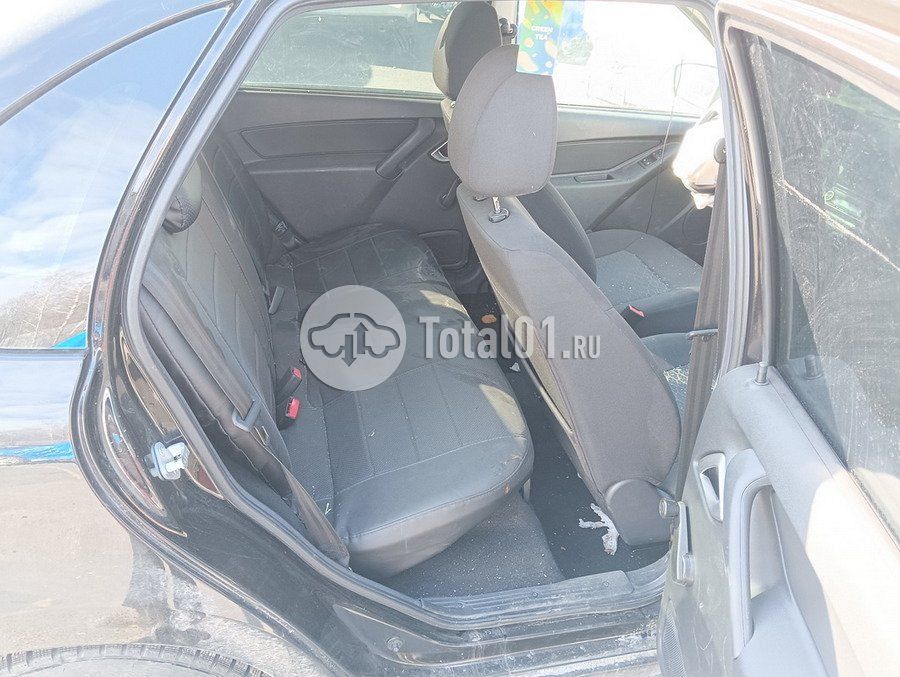 Фото ВАЗ (LADA) Granta 104