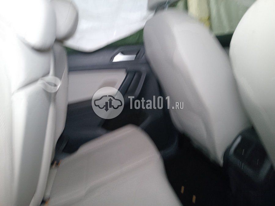 Фото Volkswagen Tiguan 50