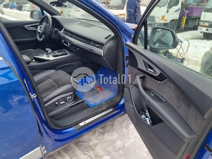 Фото Audi Q7 74