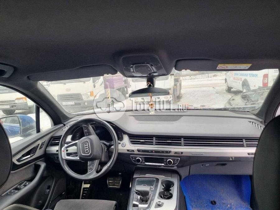 Фото Audi Q7 124
