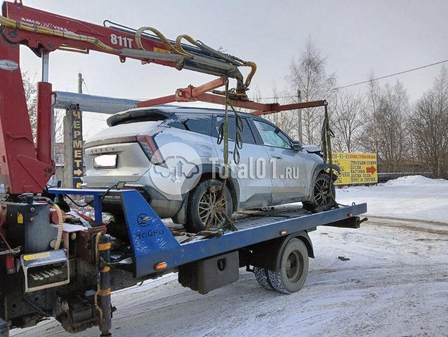 Фото Geely Atlas 4