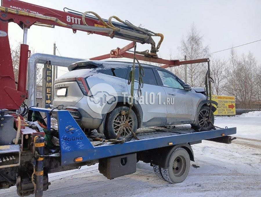 Фото Geely Atlas 10