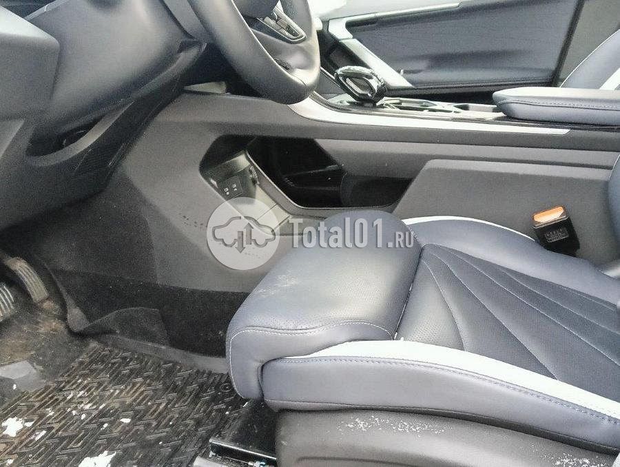 Фото Geely Atlas 352