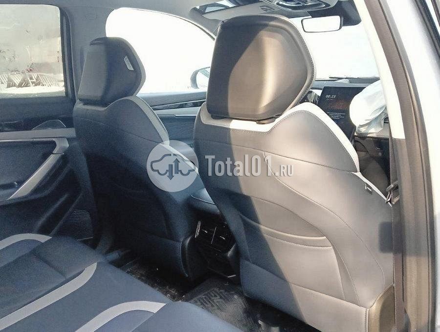 Фото Geely Atlas 418