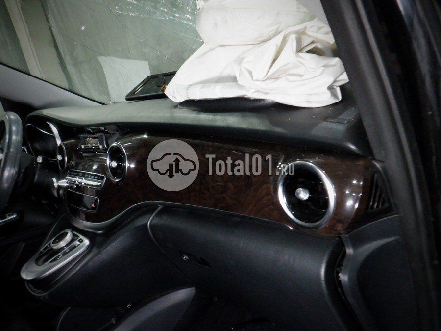 Фото Mercedes-Benz V-класс 32