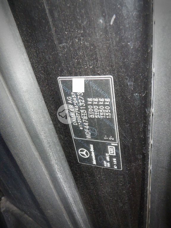 Фото Mercedes-Benz V-класс 120