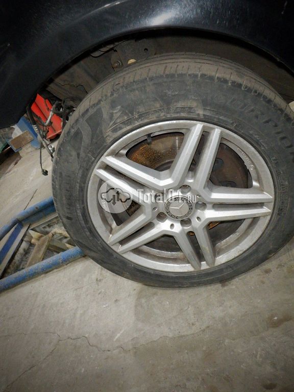 Фото Mercedes-Benz V-класс 226