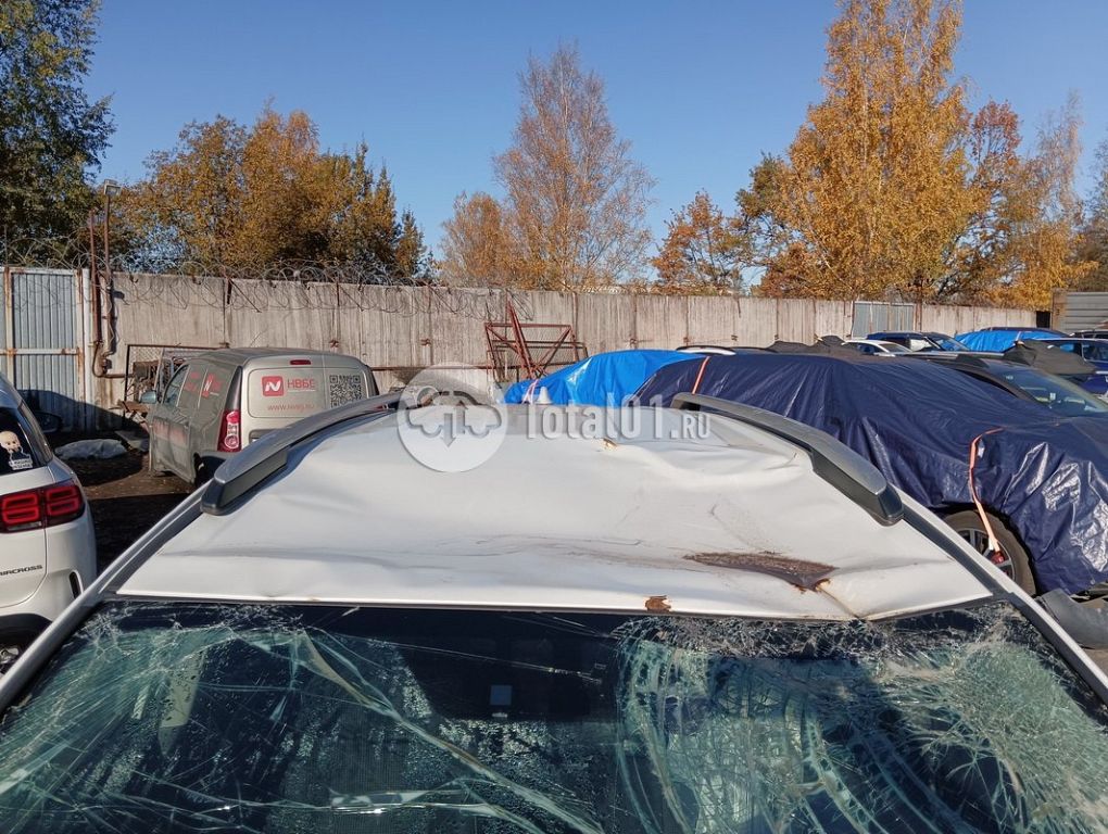 Фото Toyota RAV4 14