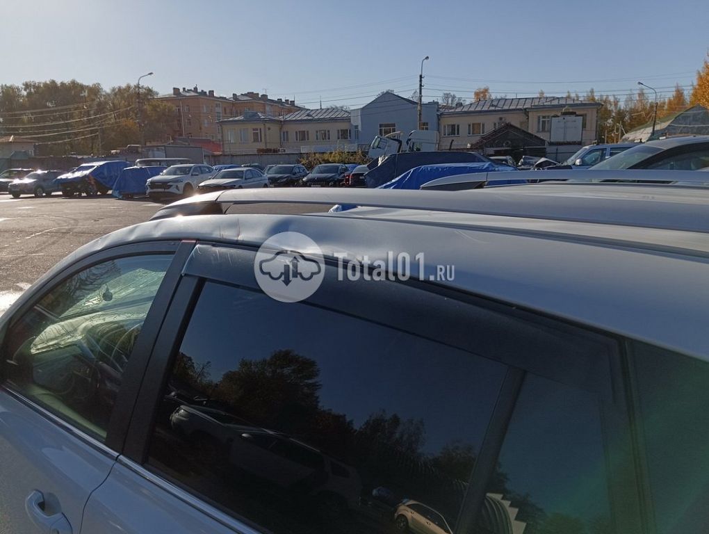 Фото Toyota RAV4 60