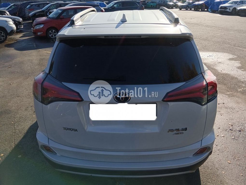 Фото Toyota RAV4 64