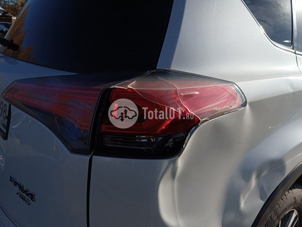 Фото Toyota RAV4 72