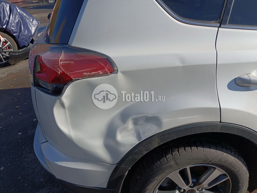 Фото Toyota RAV4 78