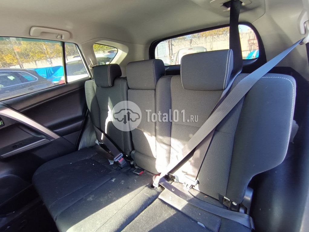 Фото Toyota RAV4 132