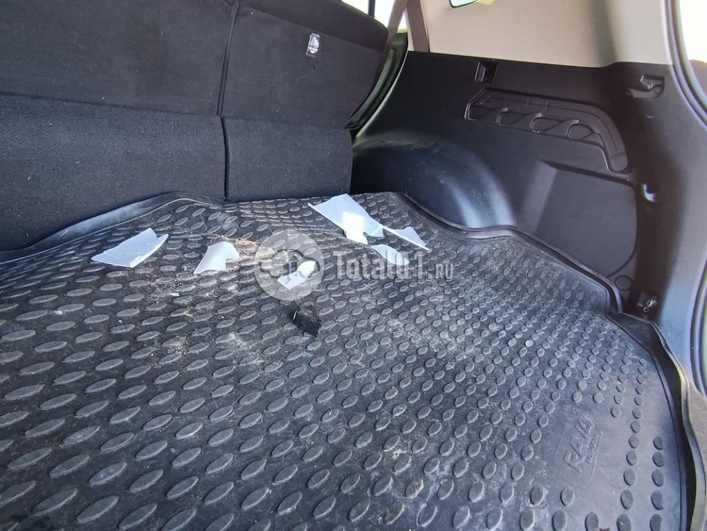 Фото Toyota RAV4 144