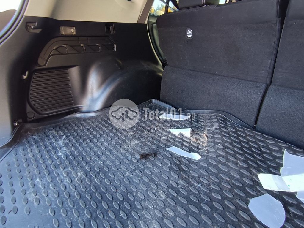 Фото Toyota RAV4 146