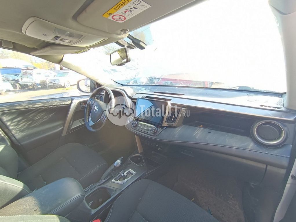 Фото Toyota RAV4 168