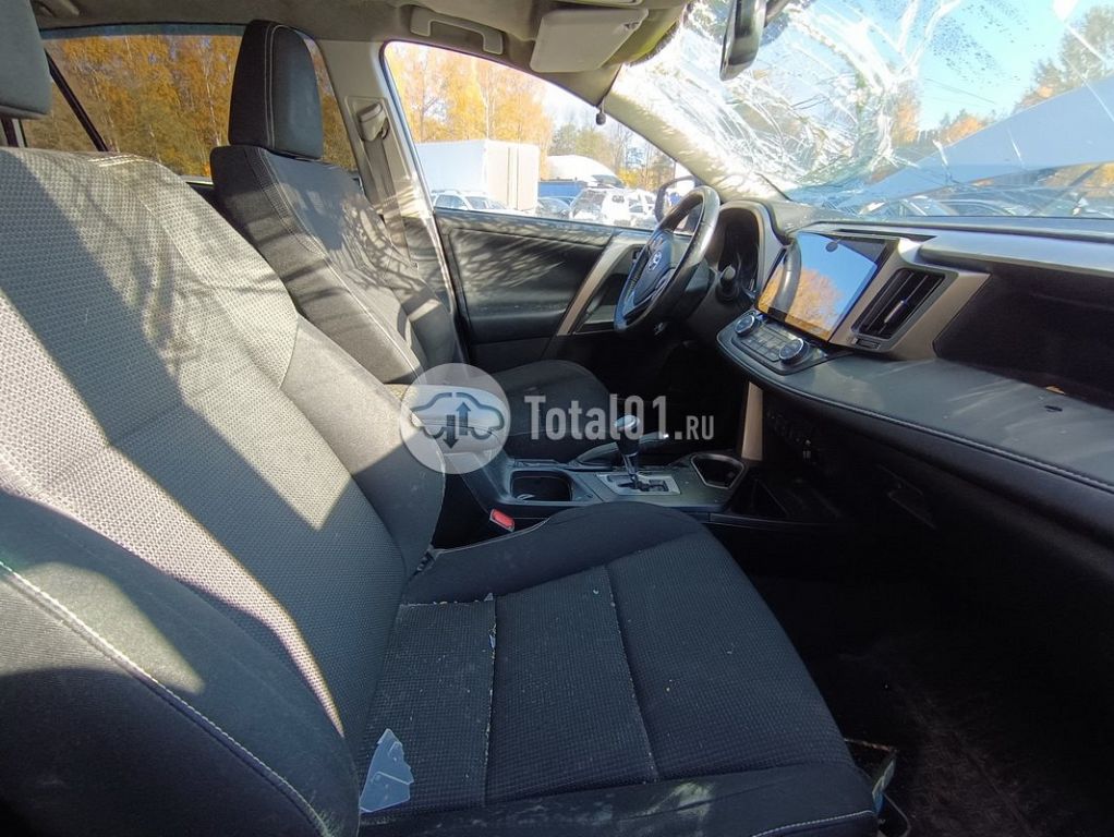 Фото Toyota RAV4 170