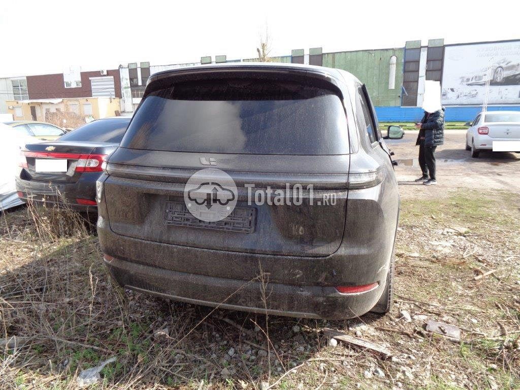 Фото Lixiang L9 10